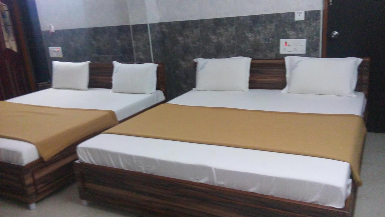 C.M. Hotel Pennagaram Εξωτερικό φωτογραφία