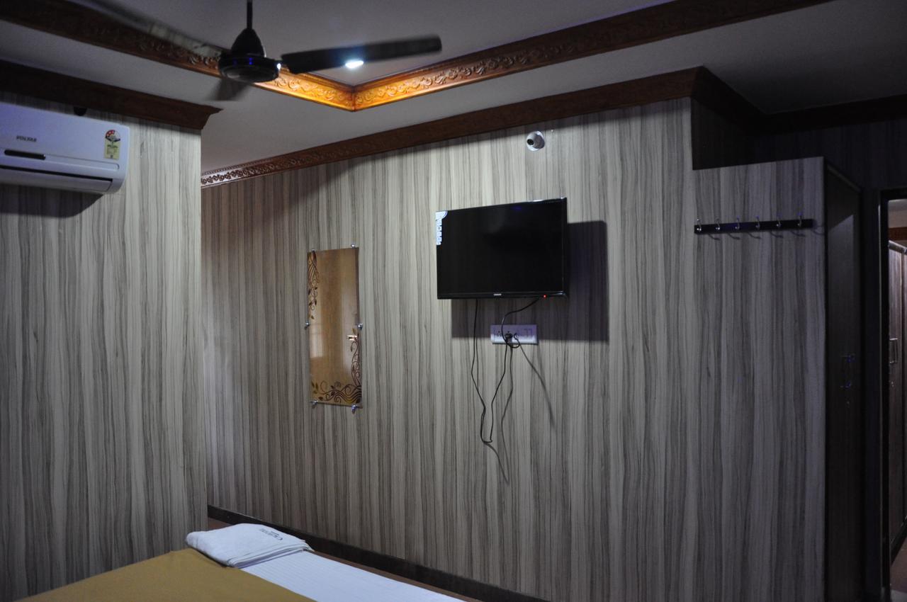 C.M. Hotel Pennagaram Εξωτερικό φωτογραφία